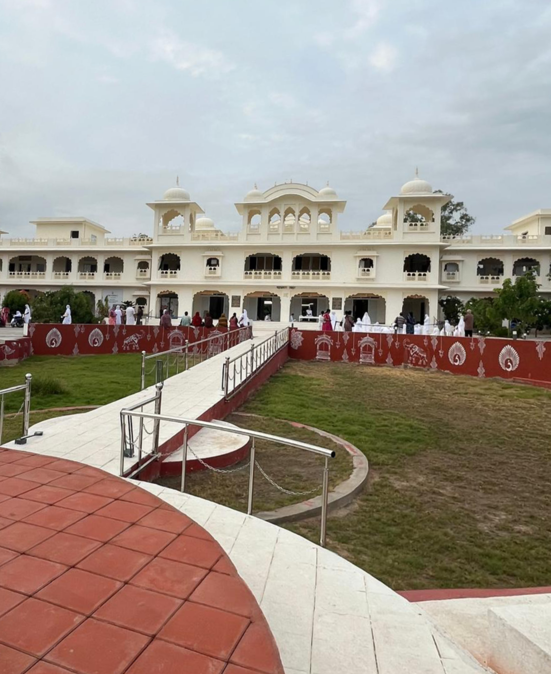Dr. Jasvant Modi Backs Partnership: Jain Vishwa Bharati Institute, Florida International University