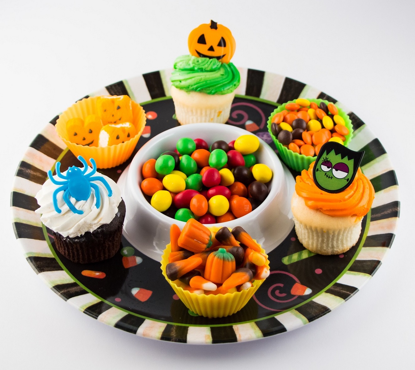 Silicone Cupcake Cups by Globally Good™ delivered to your door for free!