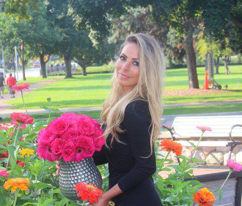 Yasmeena’s Floral Celebrates 10 Years of Service