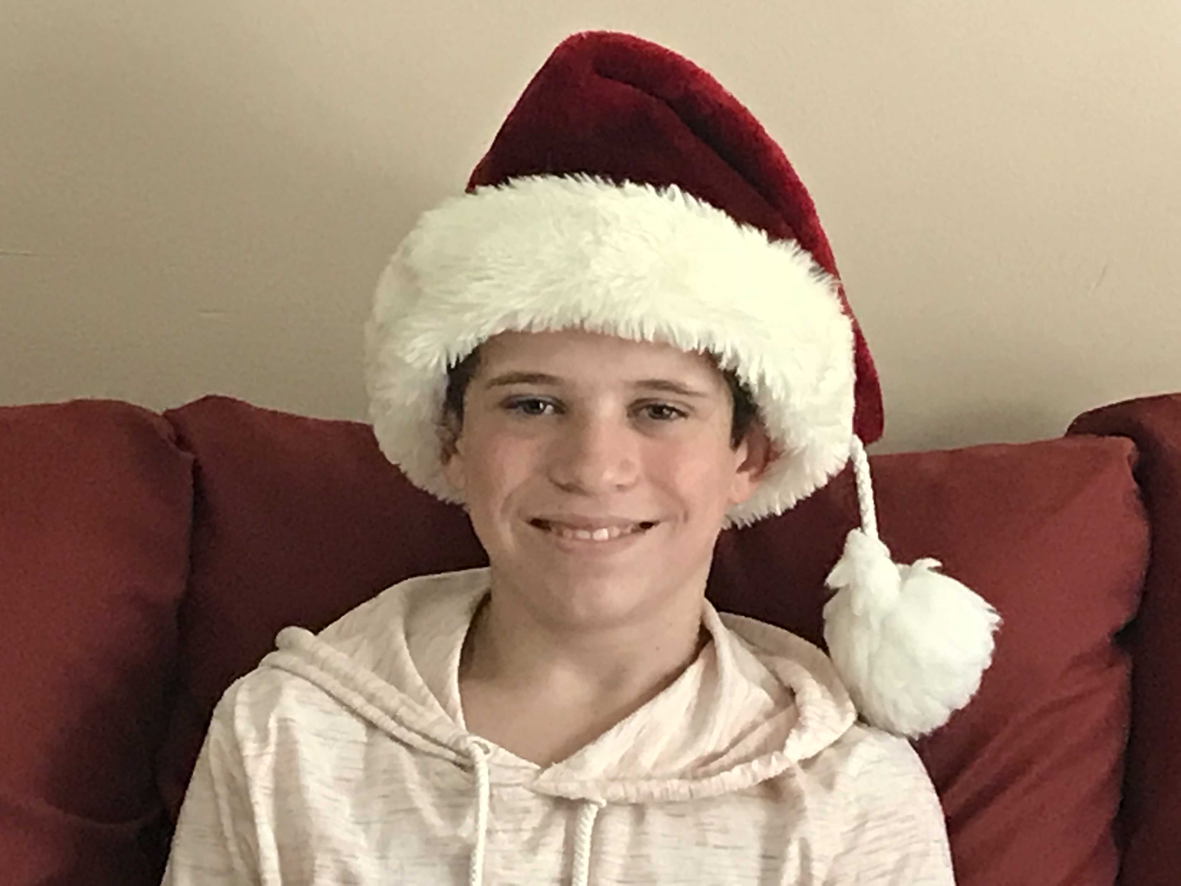 12-Year-Old Head of Elf Factory Celebrates 6th Year of Helping Families in Need