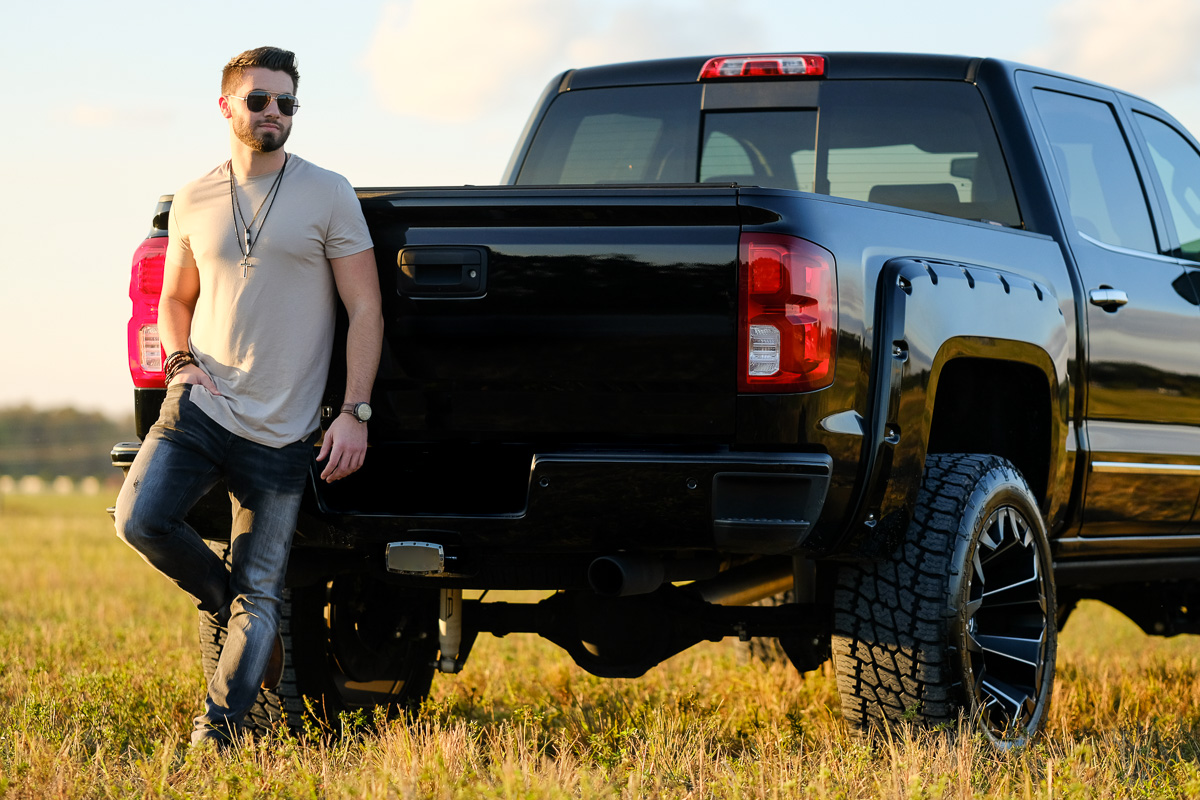 Ryan Montgomery to Headline NHL FL Panthers Country Western Night at BB&T Center