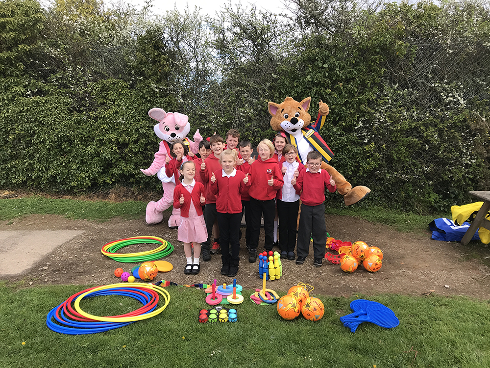 Cornwall Holiday Park Company Replace Stolen Play Equipment at Local School