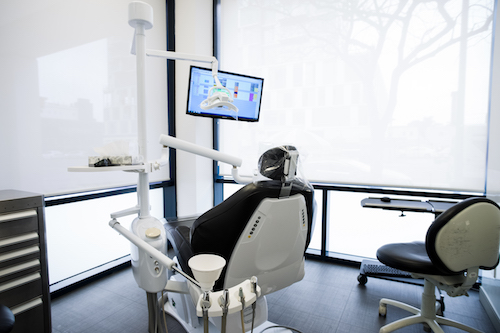 Dentist Los Angeles, Personal Dental Office, Provides Customers With Quality Cosmetic Dentistry