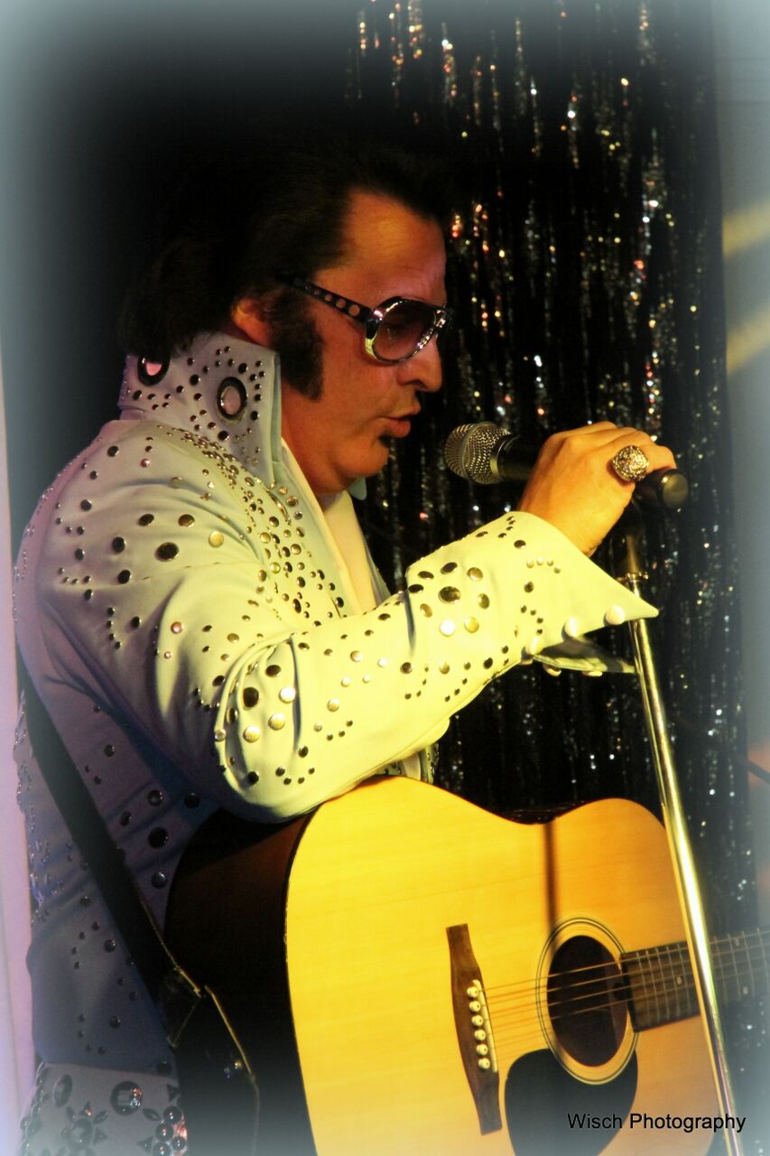Wayzata Bay Charters announces "Elvis is Coming to Lake Minnetonka"