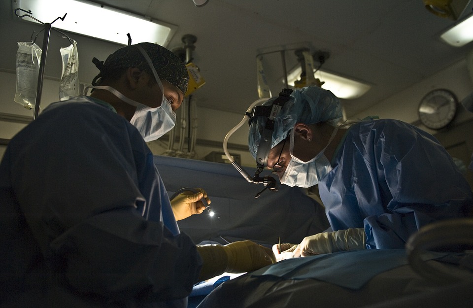 Palmdale Surgeon, Dr. Lemus-Rangel, Provides Safe and Speedy Recovery