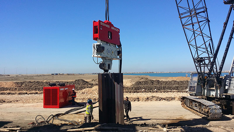 Global building boom increases the need for BRUCE Piling Equipment Co. Ltd’s Hydraulic Vibratory Hammer