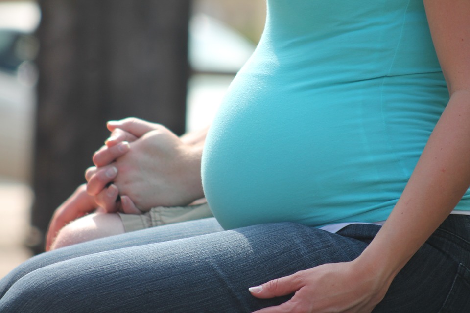 YinsClinic.com Shares Controversial Facts on Acupuncture to Induce Labor