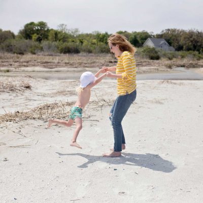 Mom Influencer Amber Faust Launches New Faust Island Blog With a Focus on Sustainable Simple Living
