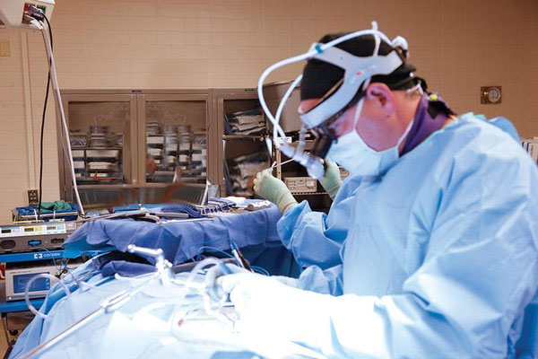 Robotic Lumbar Spine Surgery in Plano Explored by Minimally Invasive Neurosurgery of Texas