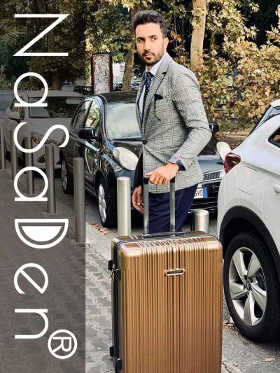 How to Choose a Fashionable, High-Quality Luggage for Comfortable Holiday Travelling (Source: NaSaDen )
