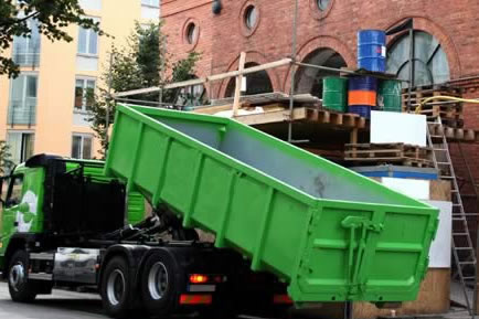 Chicago Metro Dumpster Rental Plans to Make The Loop A Little Bit Greener