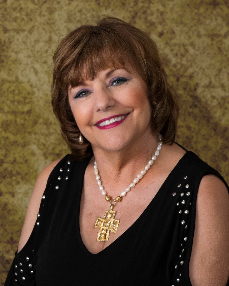 Charlotte Canion selected as Empowered Woman of the Year Award by IAOTP