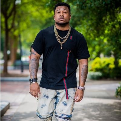 Hip Hop Soldier Von T discusses balancing the military while creating music on KRXM Radio
