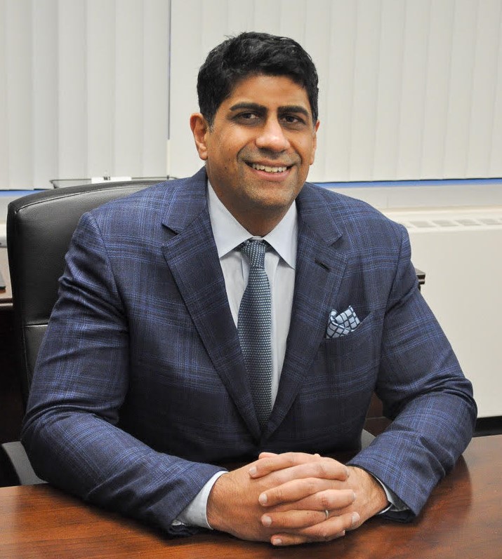 Dr. Ramzan Zakir selected as Top Interventional Cardiologist of the Year by IAOTP