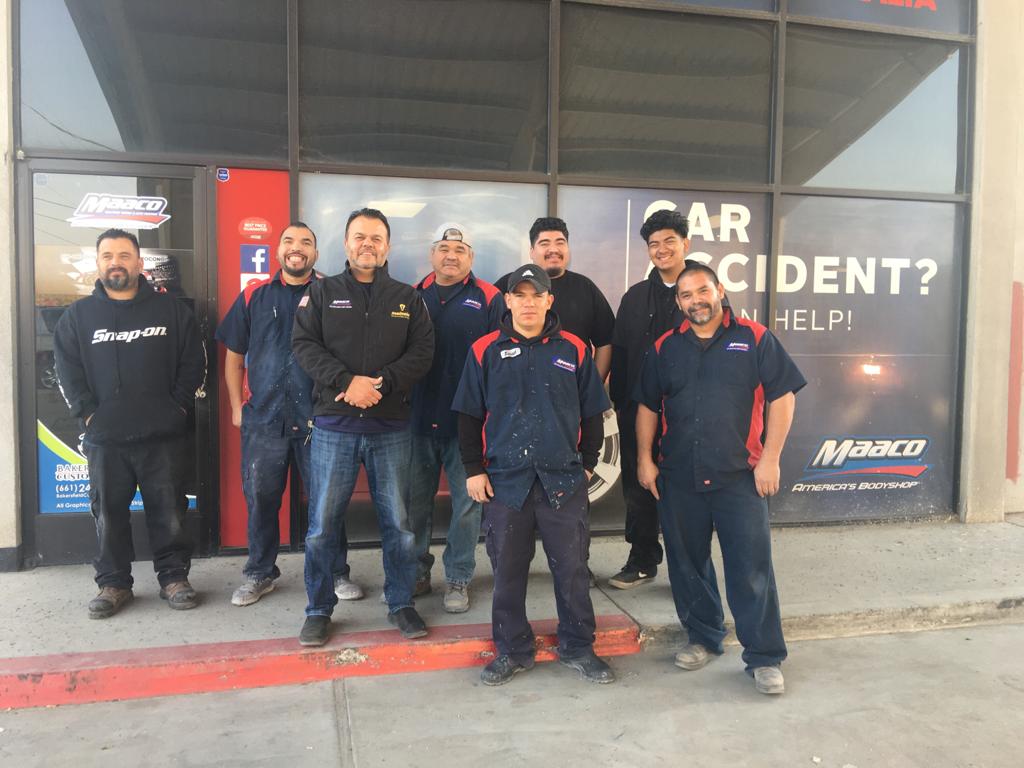 Bakersfield's Maaco Auto Paint & Collision Repair wins the 2021 ThreeBestRated® Award for one of the top rated Auto Body Shops