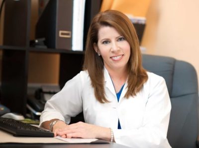 Dr. Julee Miller, a 2021 ThreeBestRated award-winning Acupuncturist, shares the benefits of acupuncture treatments during pregnancy