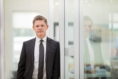 Adam Letourneau, QC, a 2021 ThreeBestRated® award-winning Divorce Lawyer points out the reasons to hire a divorce lawyer