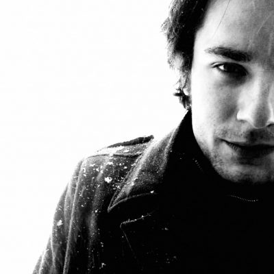 Multifaceted artist Alex Costova releases positive and motivating music