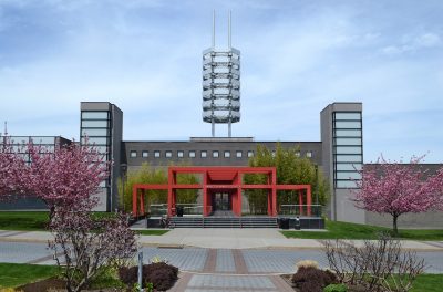 Fine Art Shippers Works with Stony Brook University
