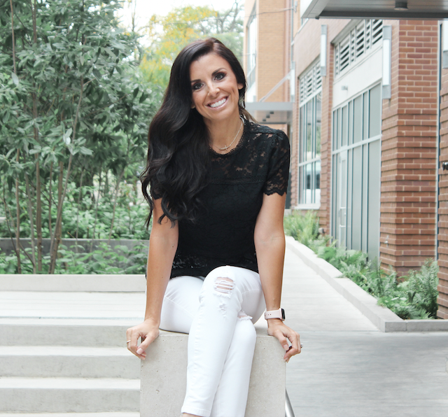 Alicia Izzo of Spark Creative Officially Launches Freelance Writing and Brand Design Profile