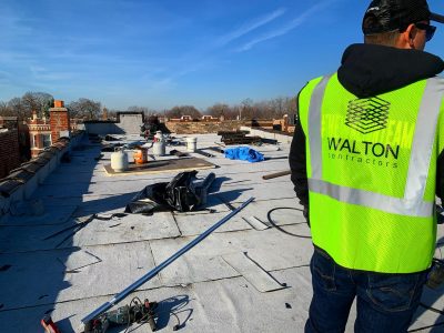 Work with a professional roofing company in the Berwyn, IL and Chicagoland area: Walton Contractors.