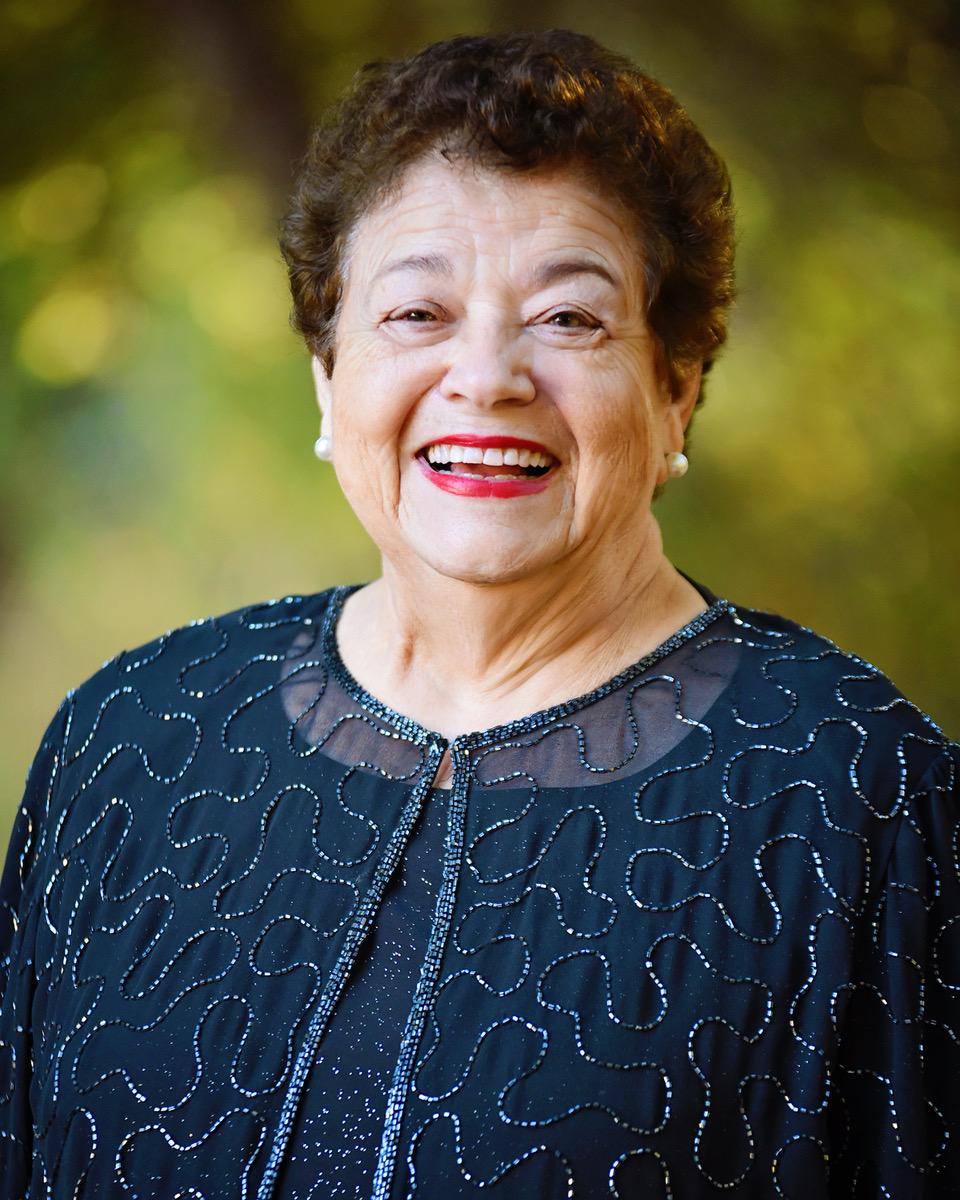 Sandra Fernández O’Hare selected as Top Educator of the Year by IAOTP