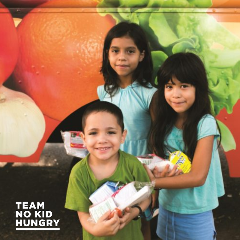 Champions for Change: Le Gourmet Teams Up With No Kid Hungry For the Holiday Season