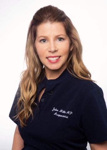 Surprising Benefits of Acupuncture in Treating Neurological Disorders - Highlights a 2022 ThreeBestRated Award-Winning Acupuncture Physician from Jacksonville, Florida