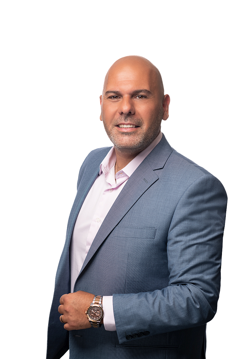 For the 6th Consecutive year, Antoine Feghali’s team wins the 2022 ThreeBestRated® award for one of the best Mortgage Brokers in Laval, QC