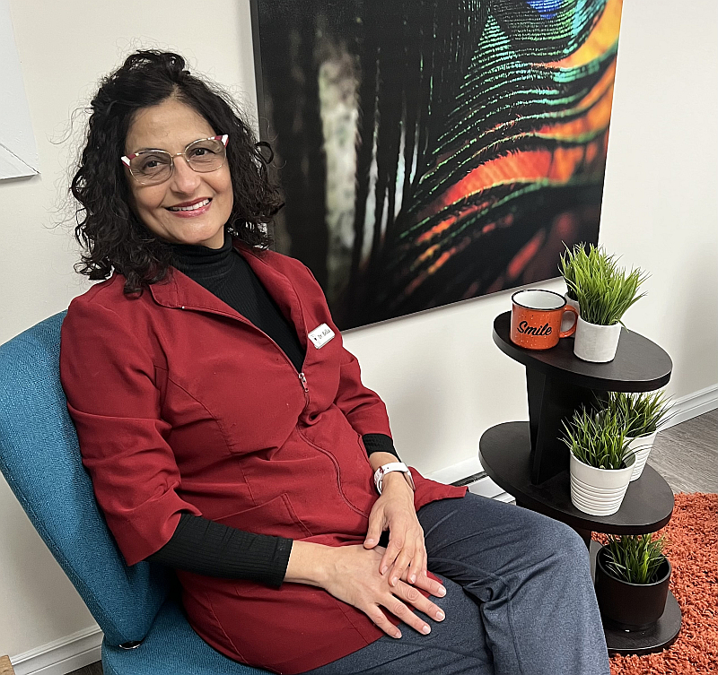 Dr Bella Panjwani, a 2022 ThreeBestRated® award-winning dentist from Saint John, NB shares insights on using Digital X-rays in dentistry