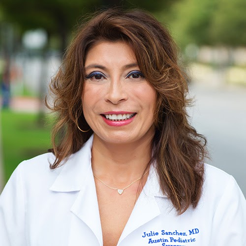 Dr. Julie Sanchez Named "Physician of the Year" by the Exclusive Preferred Physicians Network