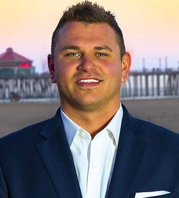 Essential tips to manage neck/back pain - shares Dr. Chad Beauchamp, a 2022 ThreeBestRated award-winning physical therapist in Huntington Beach