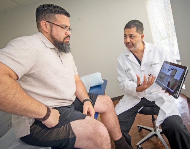 Dr. Vic Goradia, a 2022 ThreeBestRated winning orthopedic surgeon in Richmond, shares the advantages of Reverse Shoulder Replacement Surgery