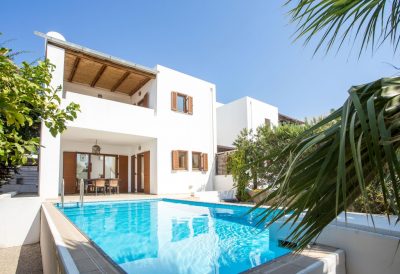 The #1 Rated Travel App, Holiday Swap, offers free and sustainable accommodation around the world for 14 days!