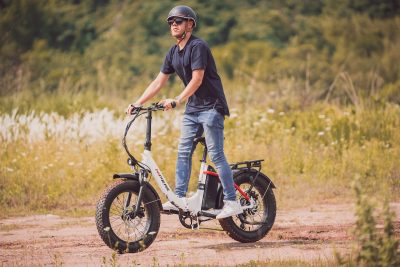 Will an Electric Bike Like HiPEAK Get Wet? Here Are Some Suggestions to Help You Ride in the Rain