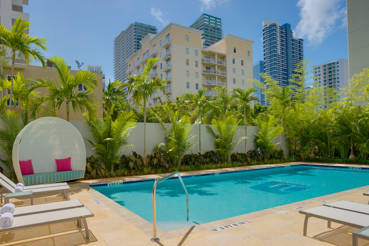 Celebrate Independence Day In The Heart Of Brickell with the Aloft Miami Brickell Hotel By Marriott