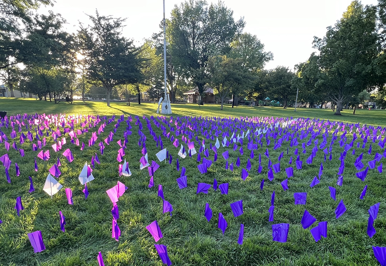 Overdose Awareness Day Recognized at Intermountain St. Mary’s Regional Hospital with Flag Display