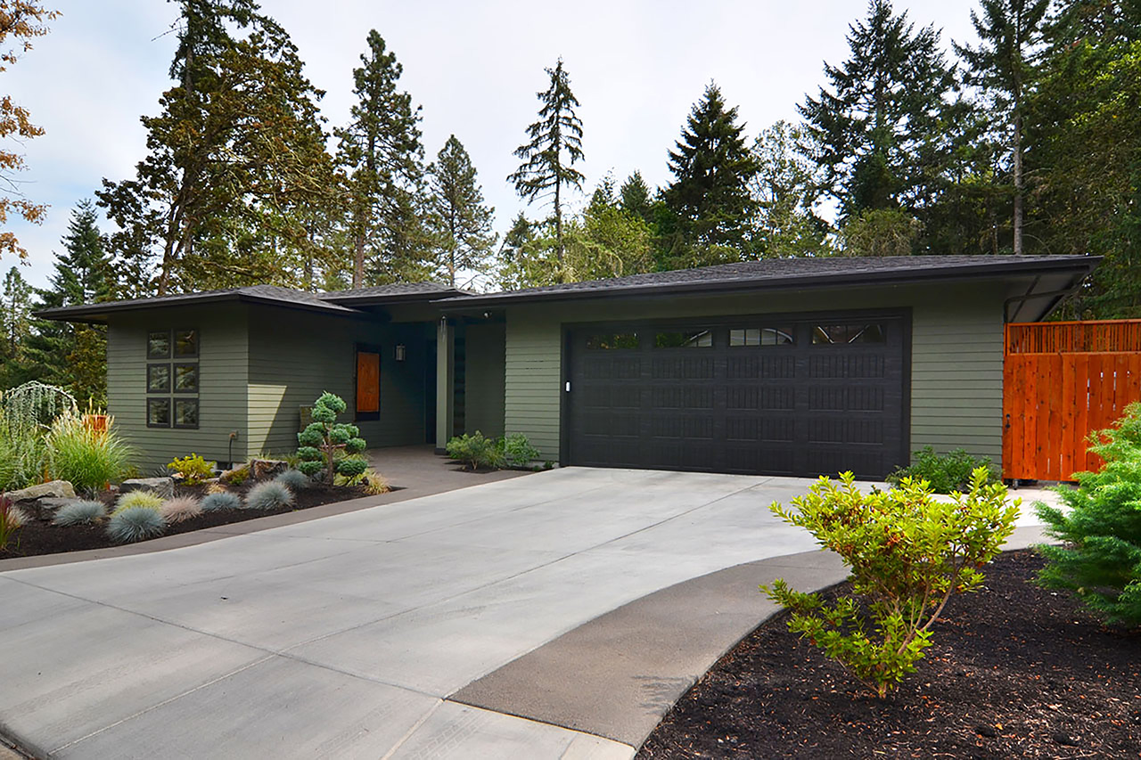 Associated Designs | Juniper: Classic Prairie Charm with Modern Home Features