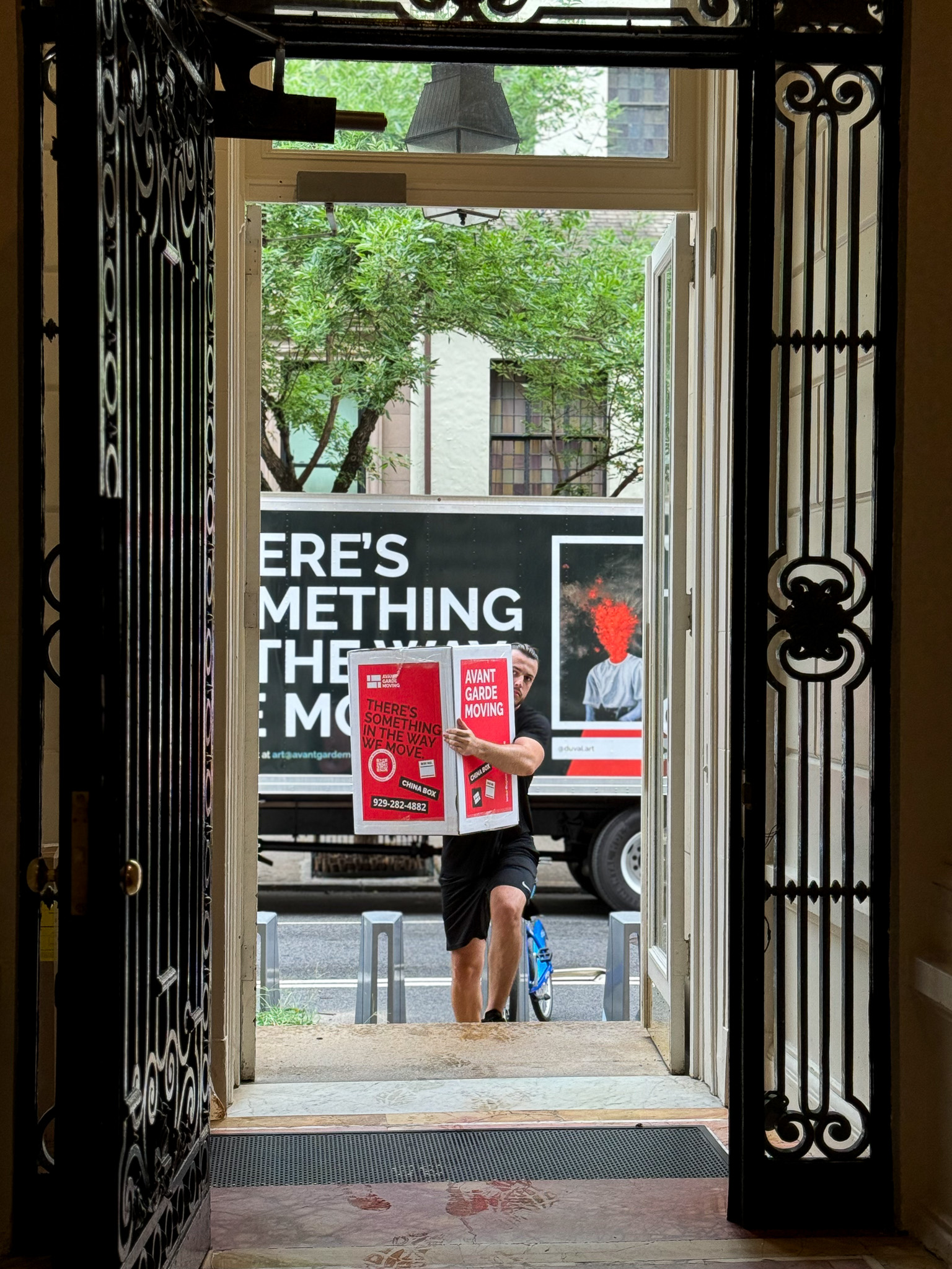 Avant-Garde Moving & Storage is Setting New Standards for Luxury Relocations in NYC with Its Premier White Glove Moving Services