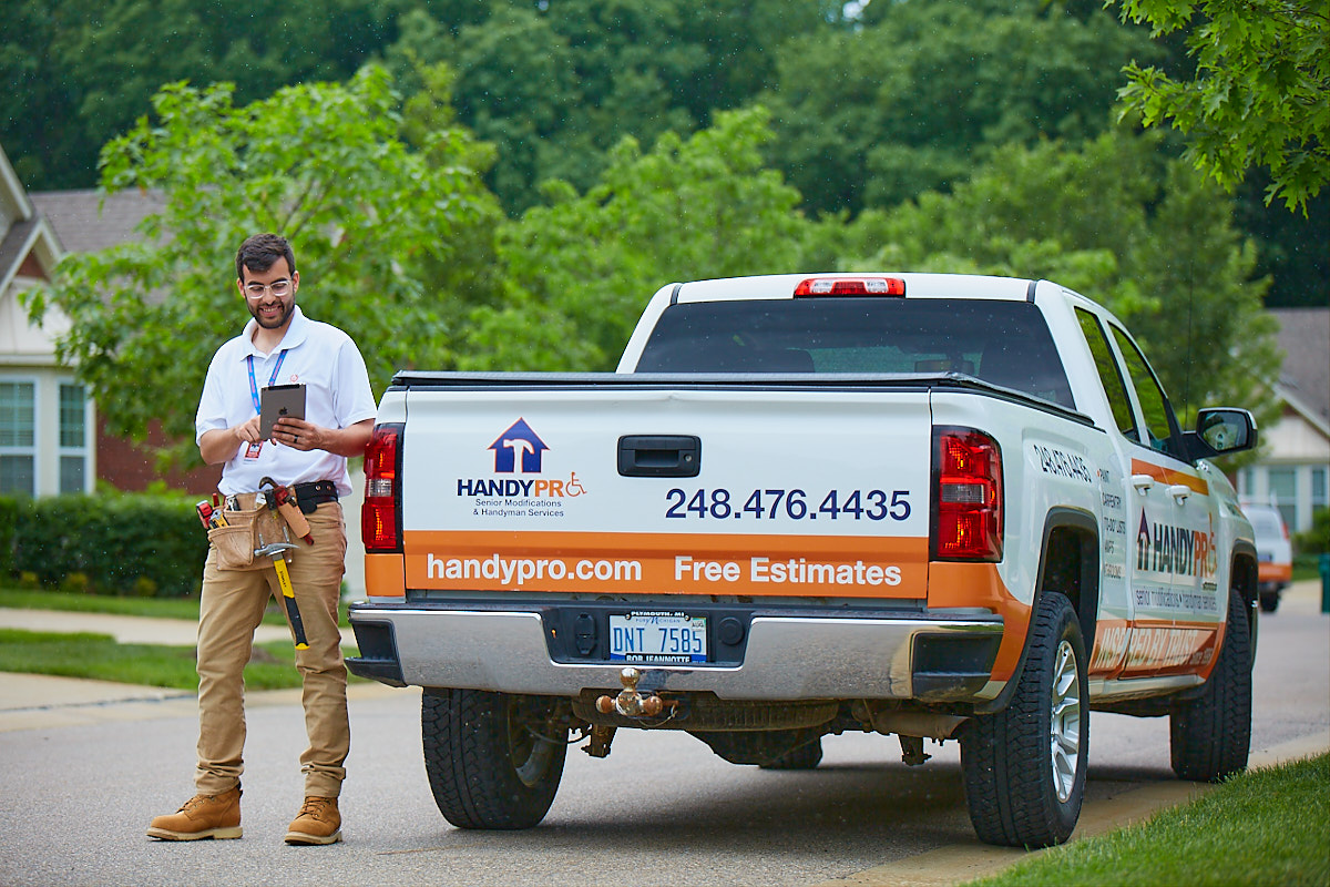 HandyPro Expands Commercial Handyman Services to Help Southeast Michigan Businesses Operate More Efficiently