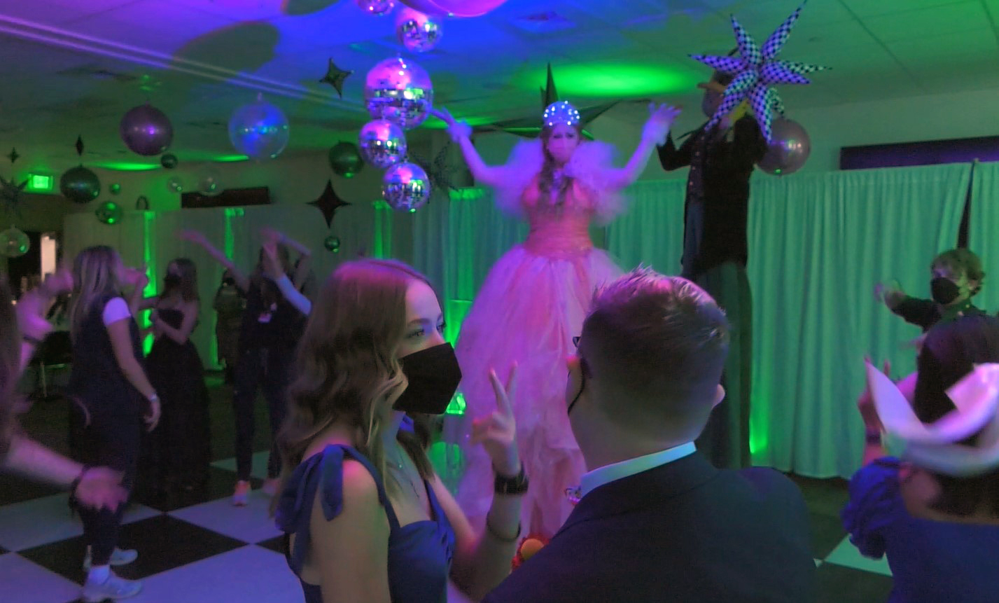 Intermountain Primary Children’s Hospital Holds Prom Night for Teens In Cancer Care