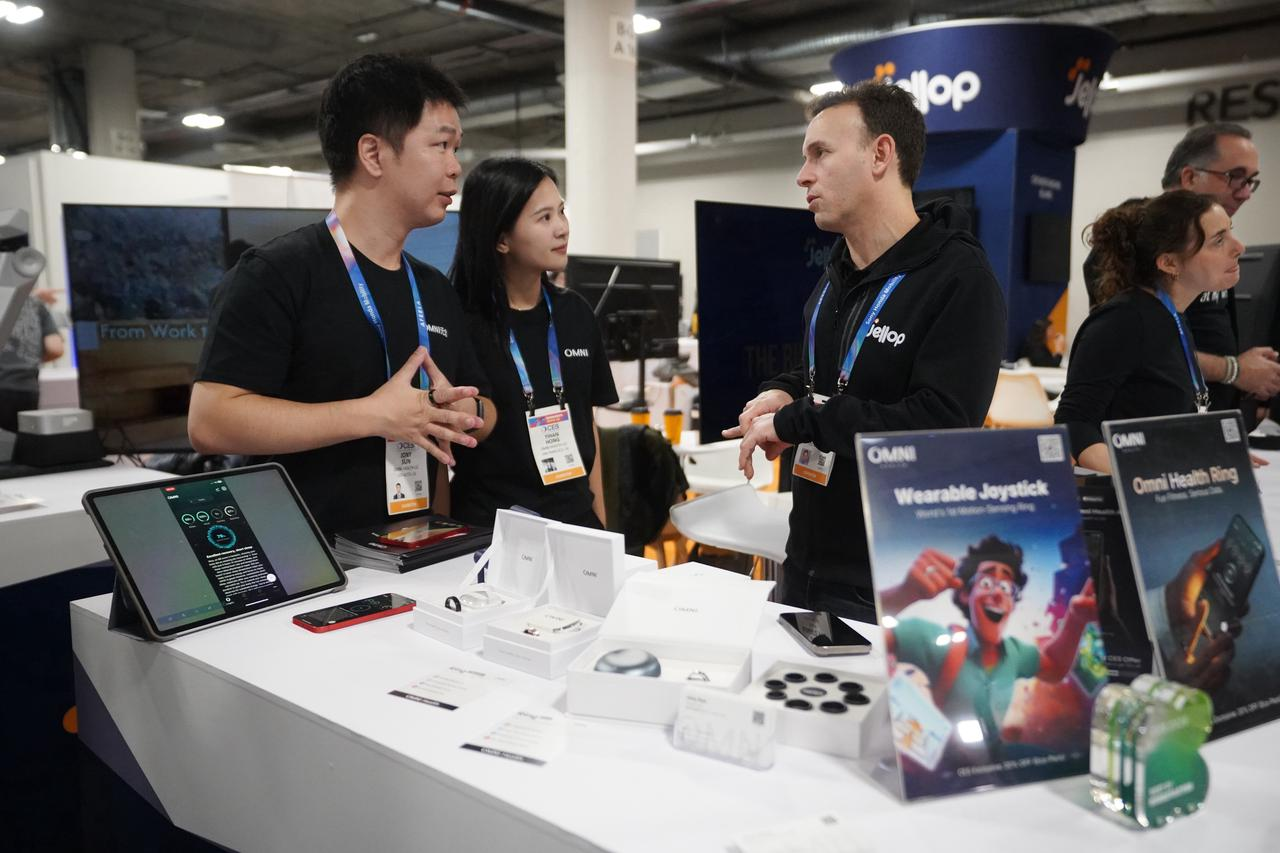 Omni Health Makes Health Fun: Launches Ring Pro and AI-Powered Nutrition Pin at CES 2026