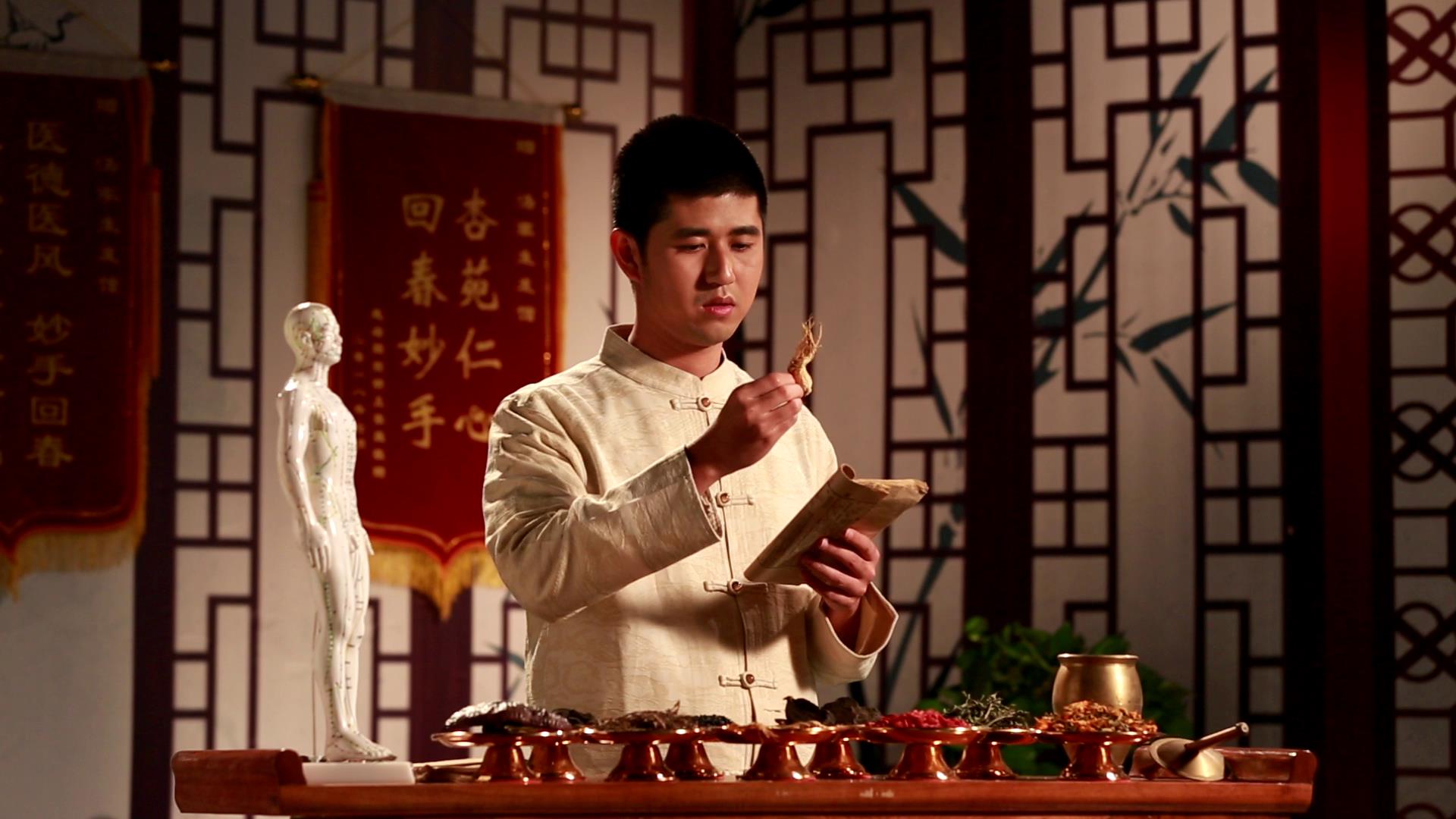 5th Generation TCM Expert Tom Tang Reveals Tangjiahair Dual System Recovery Secrets