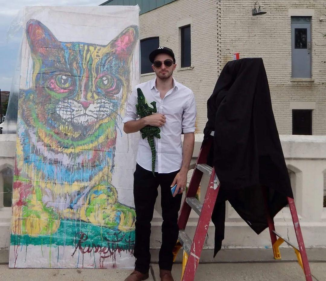 Chicago Artist Russell Frantom Publishing New Art Book through Pyramid Art Gallery