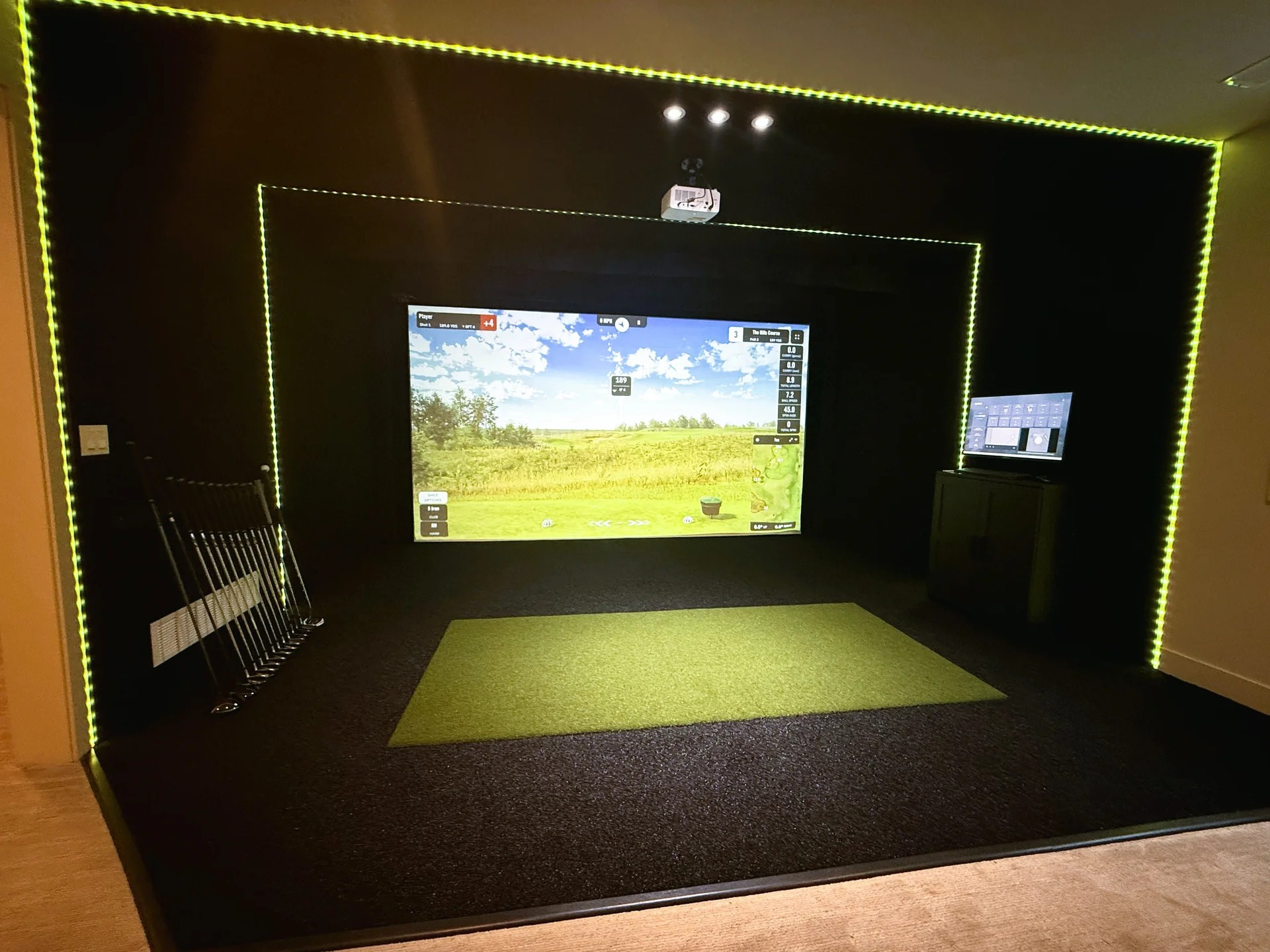 Virtual Tee Expands into Michigan with Custom Golf Simulator Installation and Year-Round Indoor Golf Solutions