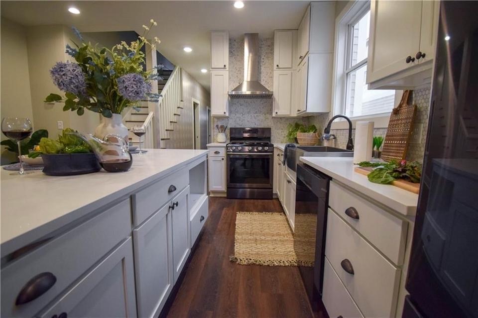 Brownsburg Remodeler Wants Your Best Post-Reno Selfie This National Selfie Day